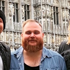 Meet your Posher, Aaron